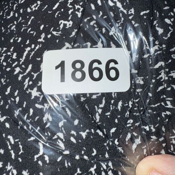 Apt.‎ 9 women’s size XXL belted sleeveless full length jumpsuit. ￼ - Picture 5 of 5